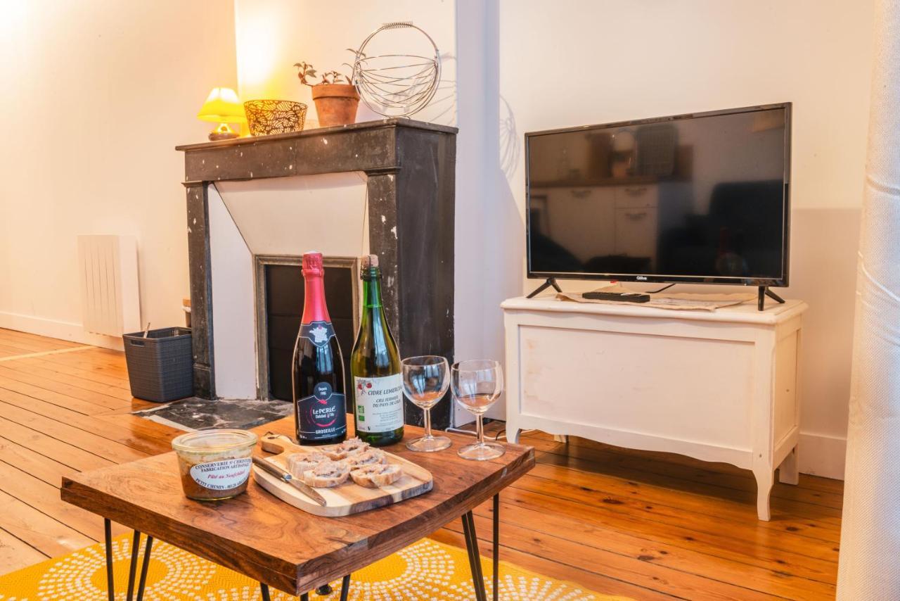 L'Etablissement Toimoinou, Hyper-Centre, Vue Marche, Proche Mer 150M, Lits Faits A Votre Arrivee, Serviettes De Toilette, Menage, Inclu, Netflix, Accueil En Personne Dieppe Kültér fotó